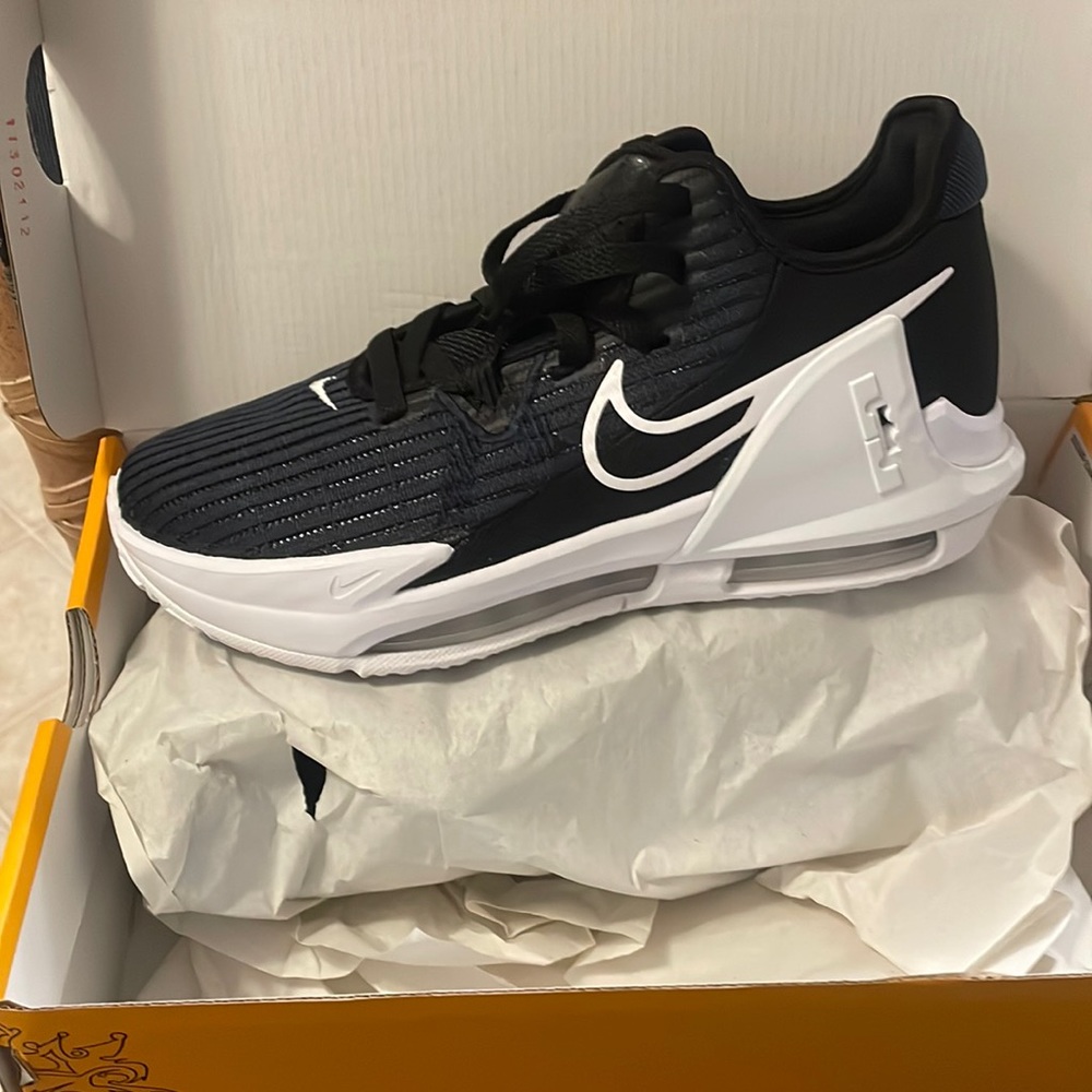 Black and white Nike Labron Witness VI